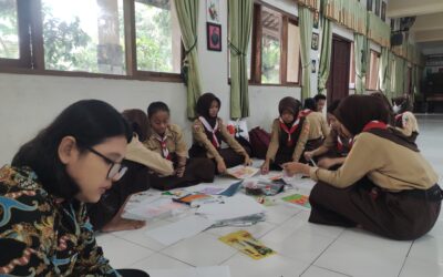 Duta Literasi Gelar Kegiatan Pembuatan Kliping