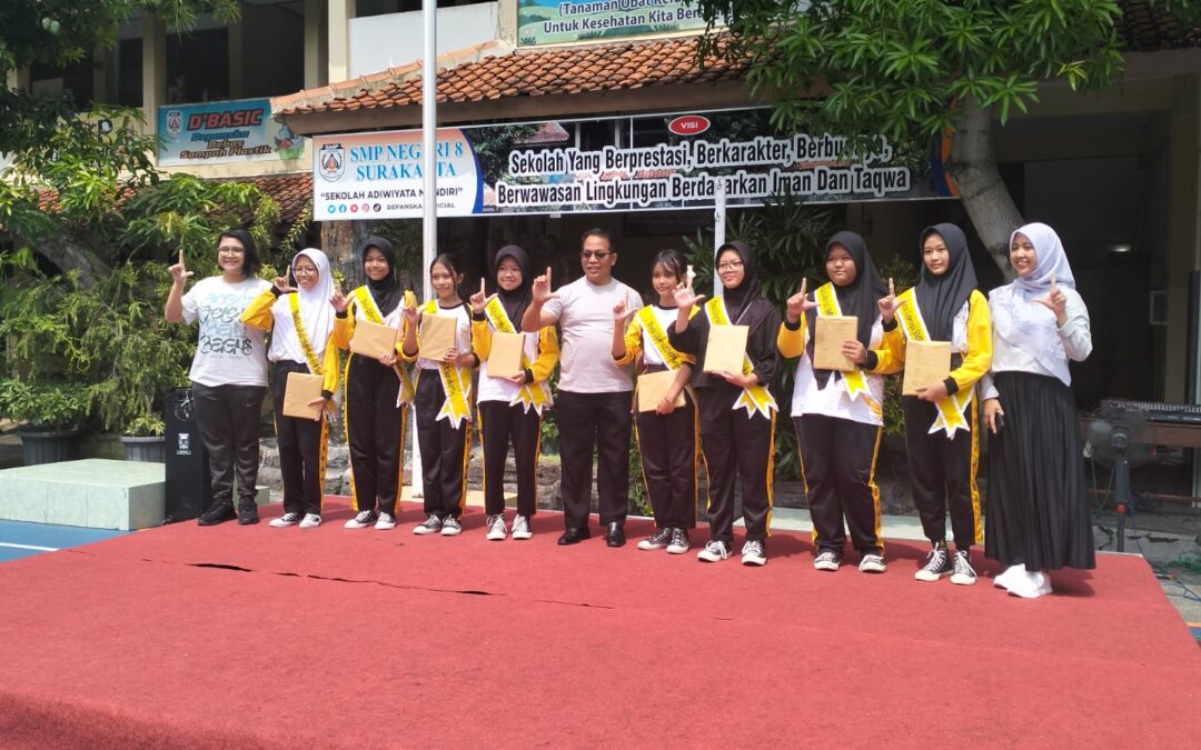Pengangkatan Duta Literasi dan Pustakawan Siswa di SMP Negeri 8 Kota Surakarta