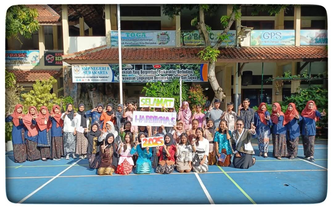 Semarak Peringatan Hari Pendidikan Nasional di SMP Negeri 8, Penuh Warna dan Kreativitas