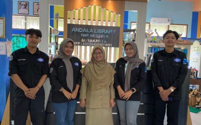 Observasi Lapangan: Mahasiswa D3 Perpustakaan UNS Pelajari Manajemen Koleksi di Andala Library