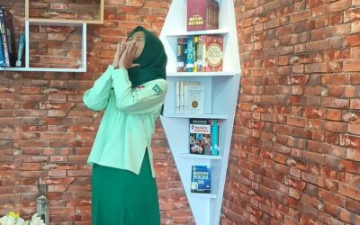 Jasmine Arifathiya Wakili SMP Negeri 8 Kota Surakarta dalam Lomba Mendongeng FLS3N-SMP 2025