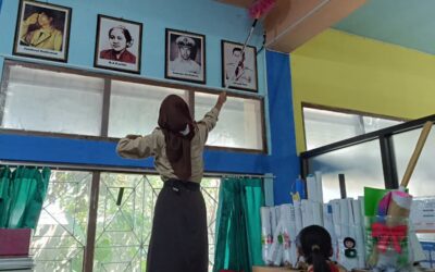 Kerja Bakti Perpustakaan SMP Negeri 8 Kota Surakarta: Sambut Tahun Ajaran Baru dengan Nyaman