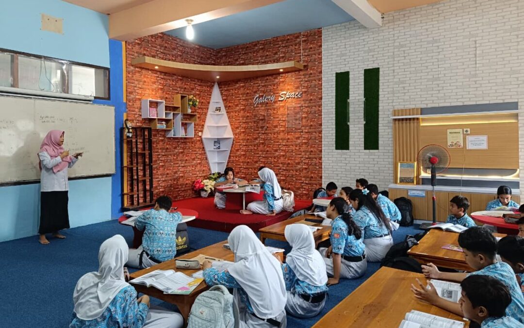 Pembekalan ANBK di Andala Library: Bekal Numerasi untuk Siswa SMP Negeri 8 Kota Surakarta